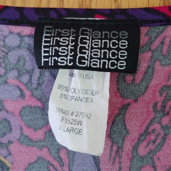 First Glance top - Picture 3 of 6